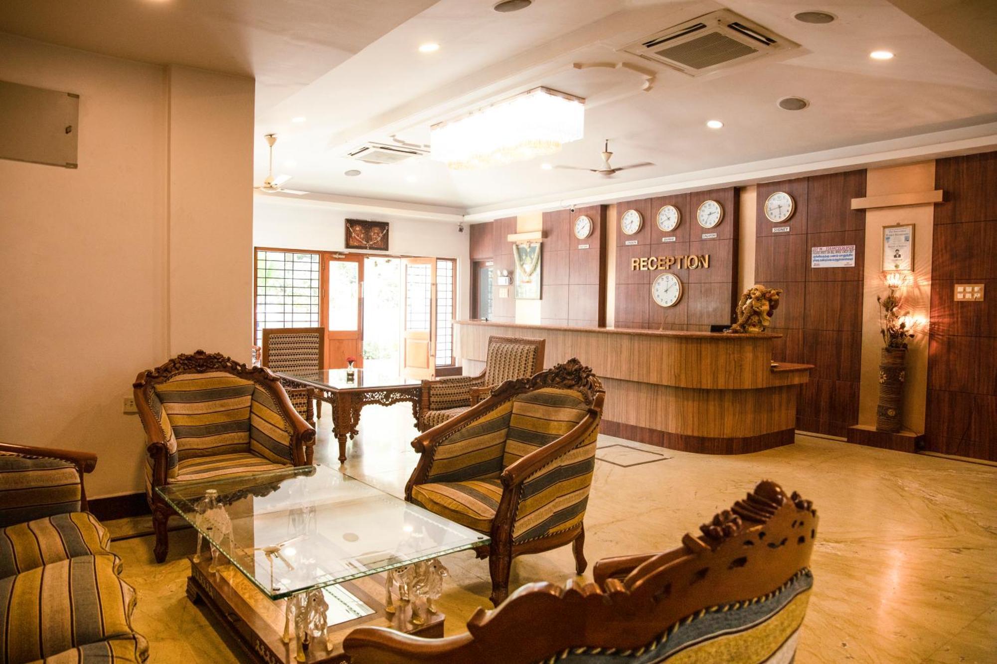 Saaral Resorts & Hotels Pvt Ltd Kuttalam  Luaran gambar