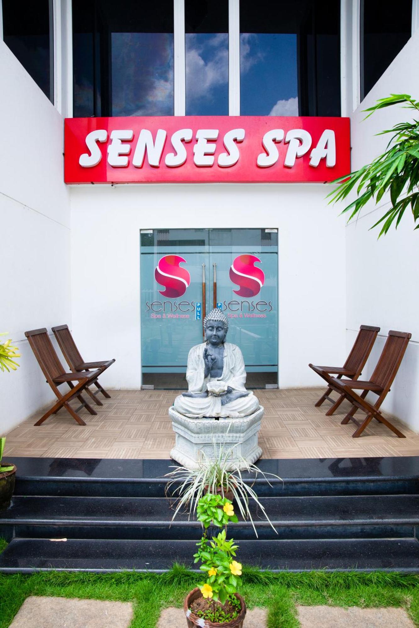 Saaral Resorts & Hotels Pvt Ltd Kuttalam  Luaran gambar