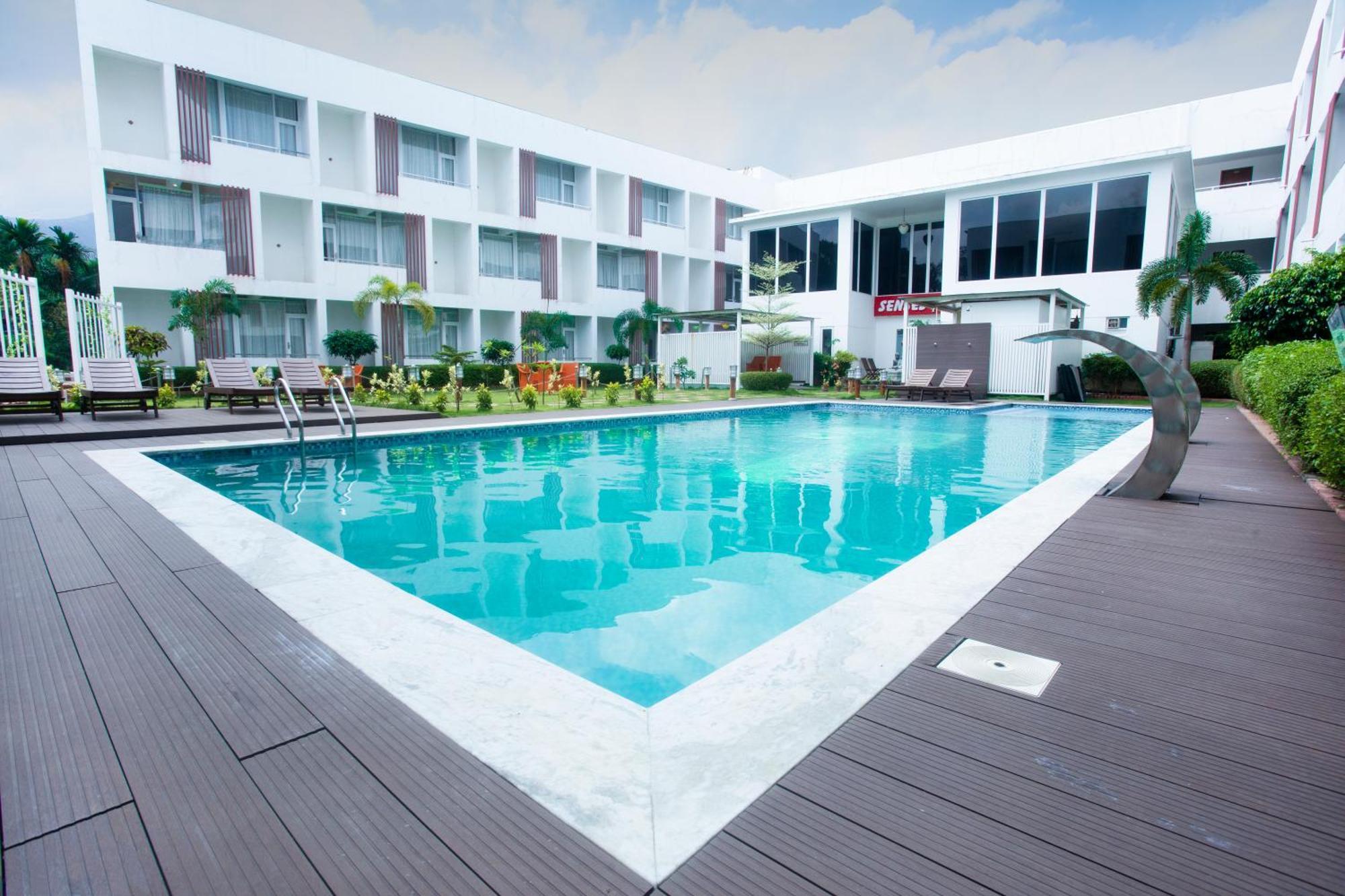 Saaral Resorts & Hotels Pvt Ltd Kuttalam  Luaran gambar