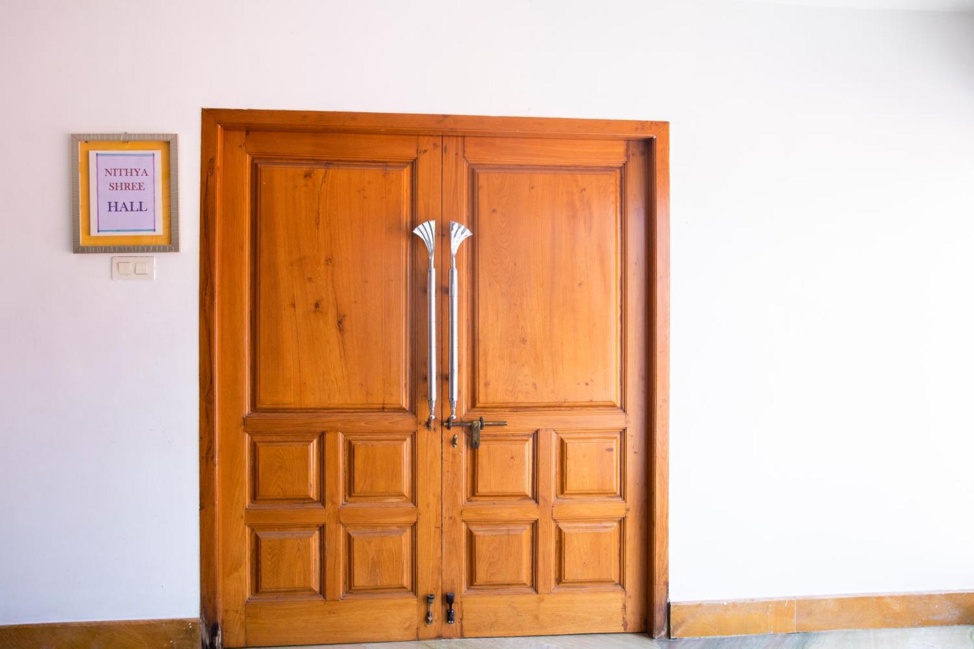 Saaral Resorts & Hotels Pvt Ltd Kuttalam  Luaran gambar