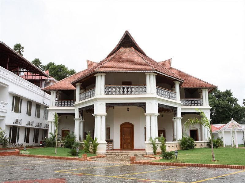 Saaral Resorts & Hotels Pvt Ltd Kuttalam  Luaran gambar